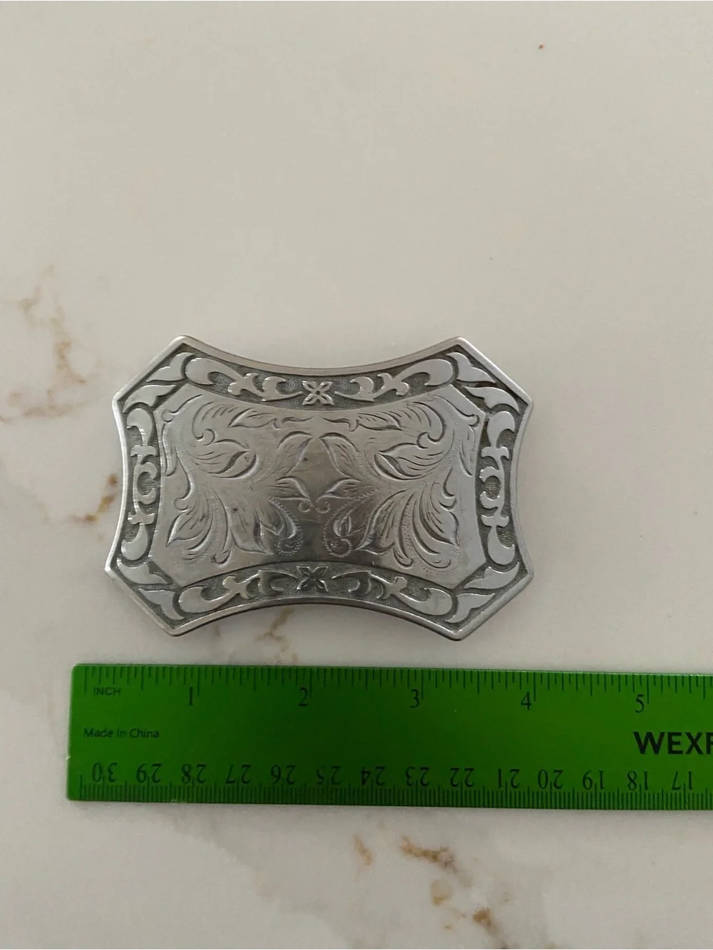 Engraved Silver-Tone Men’s Accessory Case belt buckle western